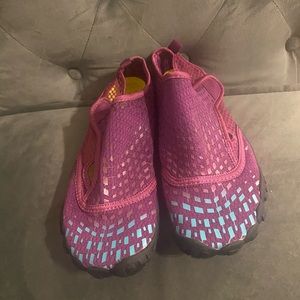 Woman’s New water shoes